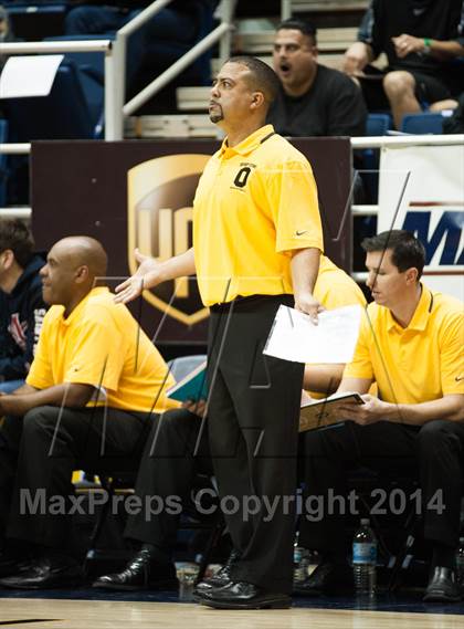 Thumbnail 2 in Bishop O'Dowd vs. Capital Christian (MaxPreps MLK Classic) photogallery.