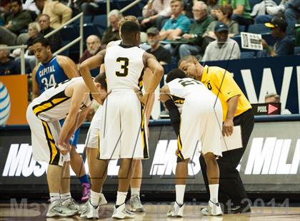 Thumbnail 3 in Bishop O'Dowd vs. Capital Christian (MaxPreps MLK Classic) photogallery.