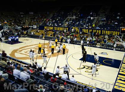 Thumbnail 3 in Bishop O'Dowd vs. Capital Christian (MaxPreps MLK Classic) photogallery.