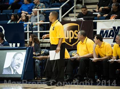 Thumbnail 2 in Bishop O'Dowd vs. Capital Christian (MaxPreps MLK Classic) photogallery.