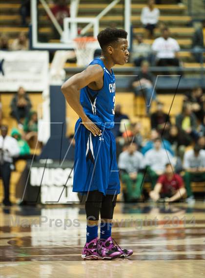 Thumbnail 3 in Bishop O'Dowd vs. Capital Christian (MaxPreps MLK Classic) photogallery.