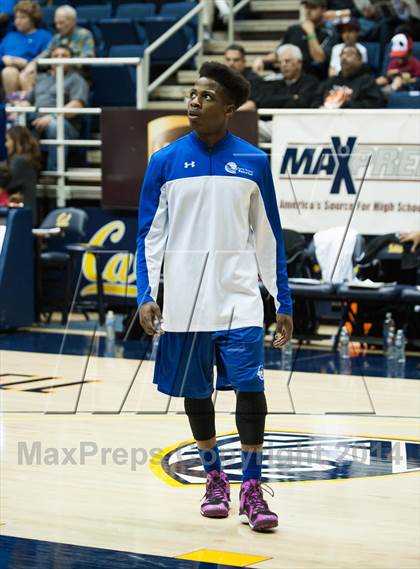 Thumbnail 1 in Bishop O'Dowd vs. Capital Christian (MaxPreps MLK Classic) photogallery.