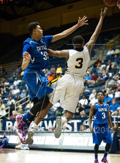 Thumbnail 2 in Bishop O'Dowd vs. Capital Christian (MaxPreps MLK Classic) photogallery.