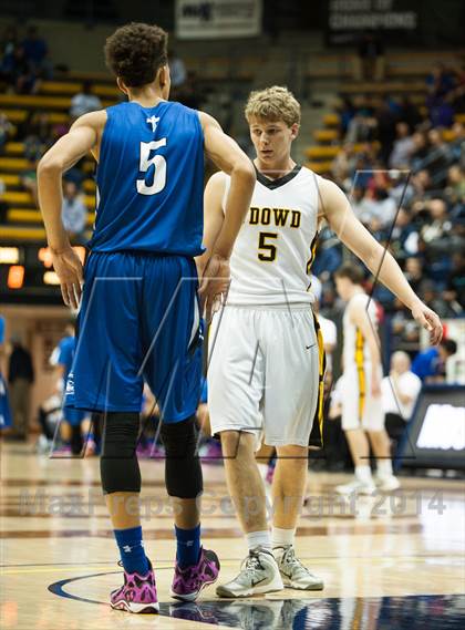 Thumbnail 2 in Bishop O'Dowd vs. Capital Christian (MaxPreps MLK Classic) photogallery.