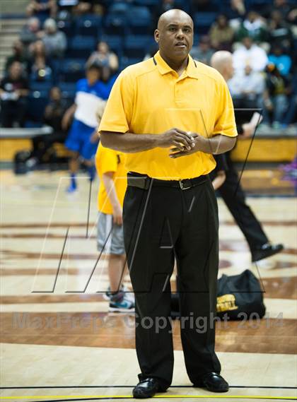 Thumbnail 1 in Bishop O'Dowd vs. Capital Christian (MaxPreps MLK Classic) photogallery.