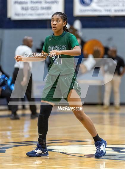 Thumbnail 1 in Southeast Raleigh @ Purnell Swett (NCHSAA 4A Round 1) photogallery.