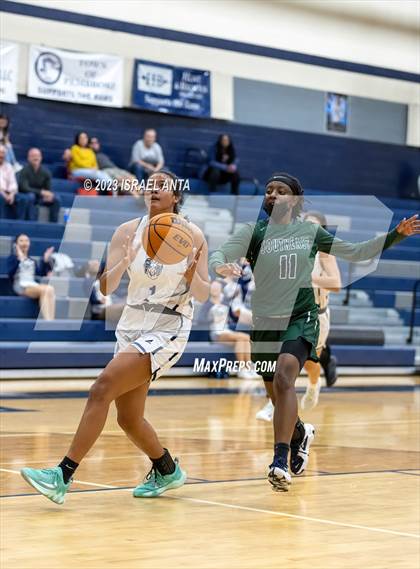 Thumbnail 1 in Southeast Raleigh @ Purnell Swett (NCHSAA 4A Round 1) photogallery.