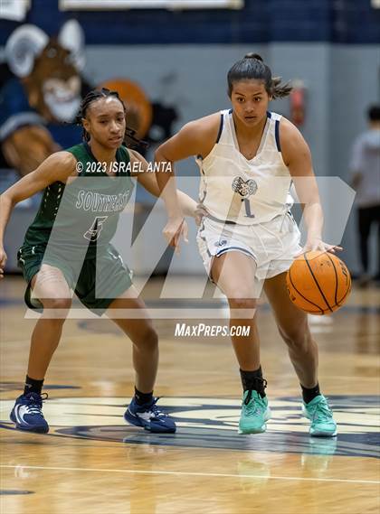 Thumbnail 3 in Southeast Raleigh @ Purnell Swett (NCHSAA 4A Round 1) photogallery.