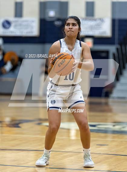 Thumbnail 1 in Southeast Raleigh @ Purnell Swett (NCHSAA 4A Round 1) photogallery.