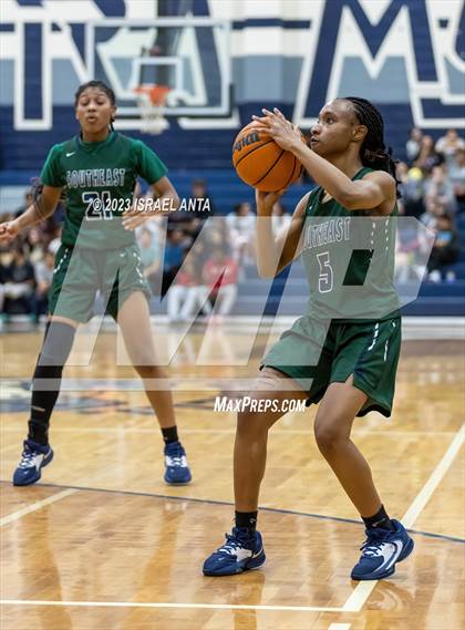 Thumbnail 1 in Southeast Raleigh @ Purnell Swett (NCHSAA 4A Round 1) photogallery.