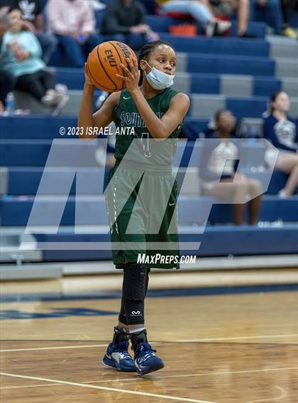 Thumbnail 3 in Southeast Raleigh @ Purnell Swett (NCHSAA 4A Round 1) photogallery.