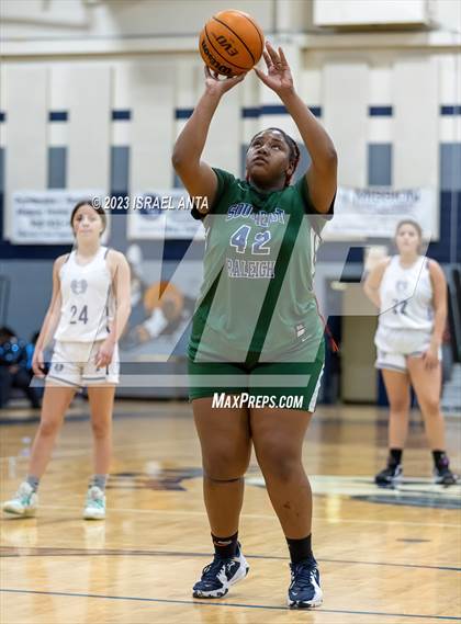 Thumbnail 2 in Southeast Raleigh @ Purnell Swett (NCHSAA 4A Round 1) photogallery.