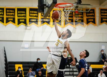Thumbnail 1 in Aptos @ Wilcox photogallery.