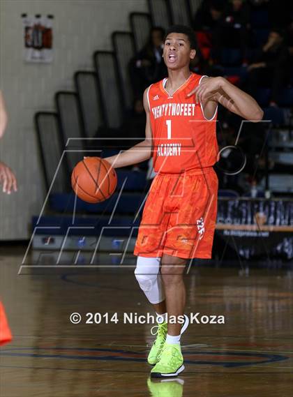 Thumbnail 1 in 22ft Academy vs. Victory Prep (Tarkanian Classic) photogallery.