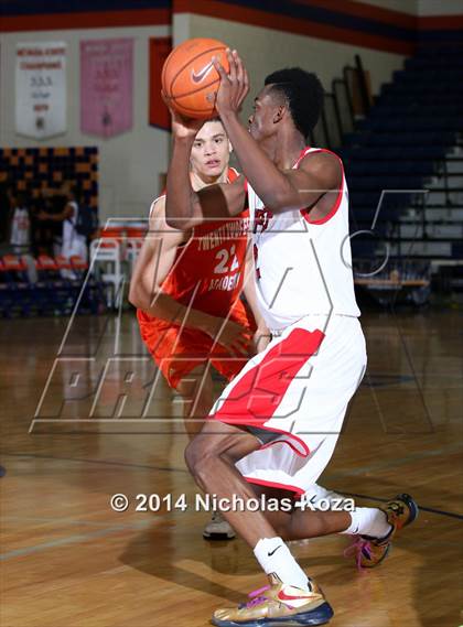 Thumbnail 3 in 22ft Academy vs. Victory Prep (Tarkanian Classic) photogallery.