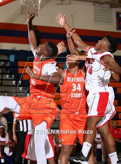 Thumbnail 2 in 22ft Academy vs. Victory Prep (Tarkanian Classic) photogallery.