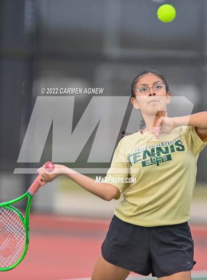 Thumbnail 2 in Cy Park Tennis Tournament photogallery.