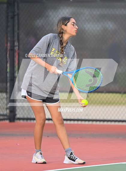 Thumbnail 2 in Cy Park Tennis Tournament photogallery.