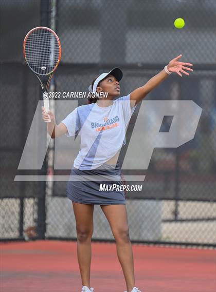 Thumbnail 2 in Cy Park Tennis Tournament photogallery.