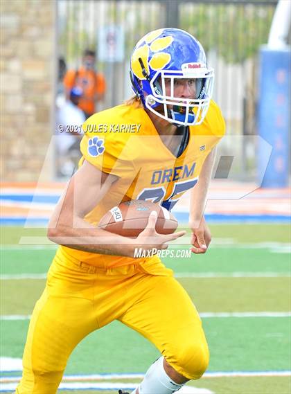 Thumbnail 1 in Orem vs Desert Pines (Polynesian Classic) photogallery.