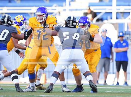 Thumbnail 3 in Orem vs Desert Pines (Polynesian Classic) photogallery.
