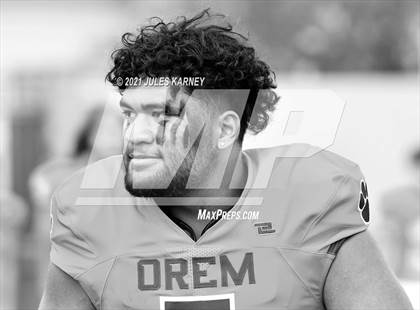 Thumbnail 2 in Orem vs Desert Pines (Polynesian Classic) photogallery.