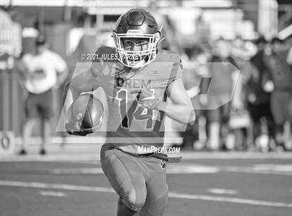 Thumbnail 3 in Orem vs Desert Pines (Polynesian Classic) photogallery.
