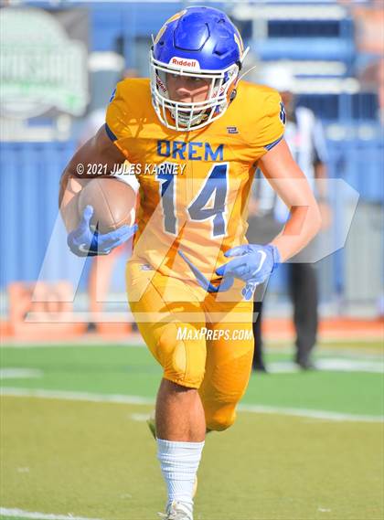 Thumbnail 1 in Orem vs Desert Pines (Polynesian Classic) photogallery.