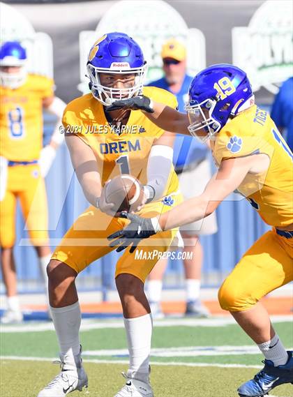Thumbnail 3 in Orem vs Desert Pines (Polynesian Classic) photogallery.