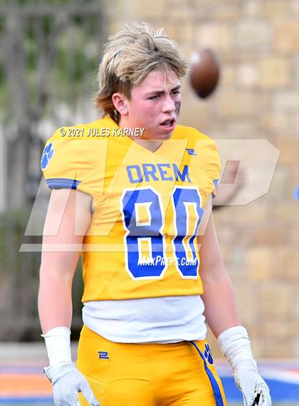 Thumbnail 3 in Orem vs Desert Pines (Polynesian Classic) photogallery.