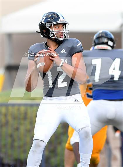 Thumbnail 2 in Orem vs Desert Pines (Polynesian Classic) photogallery.