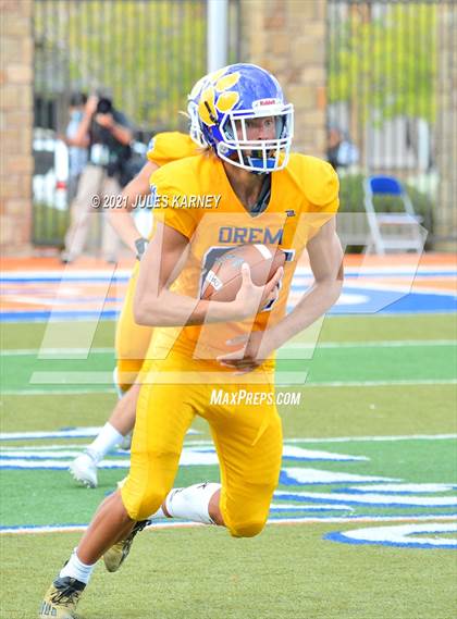 Thumbnail 3 in Orem vs Desert Pines (Polynesian Classic) photogallery.