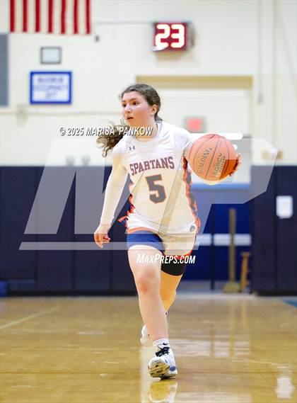Thumbnail 2 in East Syracuse-Minoa vs Fulton photogallery.