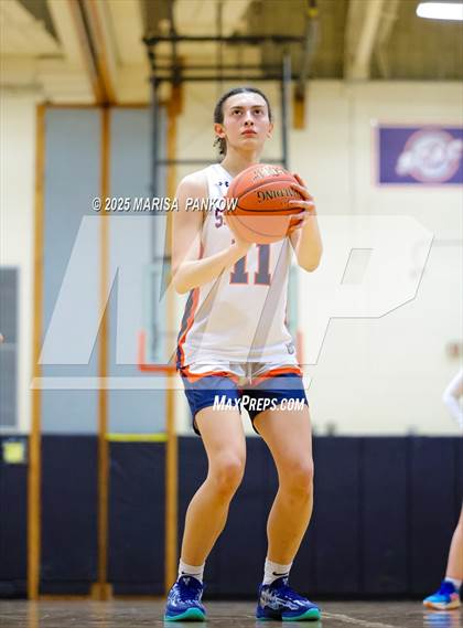 Thumbnail 2 in East Syracuse-Minoa vs Fulton photogallery.