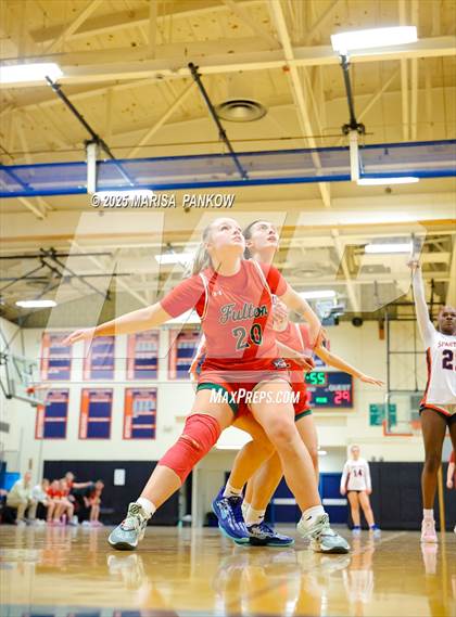 Thumbnail 3 in East Syracuse-Minoa vs Fulton photogallery.