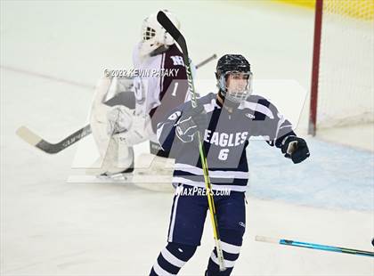 Thumbnail 1 in Wethersfield vs. North Haven (CIAC D2 Final) photogallery.