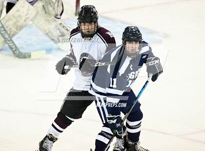 Thumbnail 2 in Wethersfield vs. North Haven (CIAC D2 Final) photogallery.