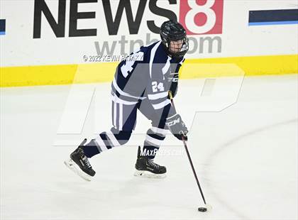 Thumbnail 2 in Wethersfield vs. North Haven (CIAC D2 Final) photogallery.