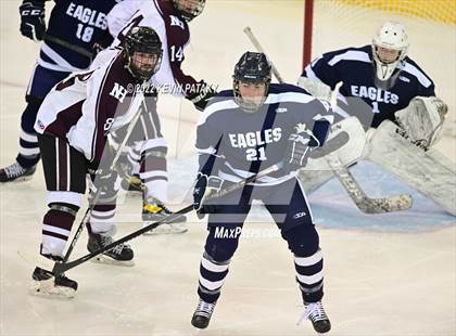 Thumbnail 3 in Wethersfield vs. North Haven (CIAC D2 Final) photogallery.