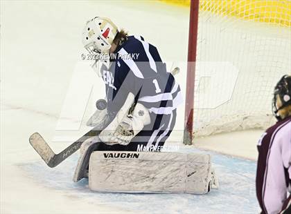 Thumbnail 2 in Wethersfield vs. North Haven (CIAC D2 Final) photogallery.
