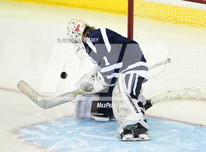 Thumbnail 2 in Wethersfield vs. North Haven (CIAC D2 Final) photogallery.