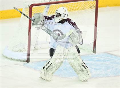 Thumbnail 2 in Wethersfield vs. North Haven (CIAC D2 Final) photogallery.