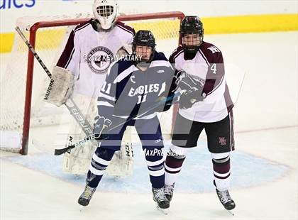 Thumbnail 3 in Wethersfield vs. North Haven (CIAC D2 Final) photogallery.