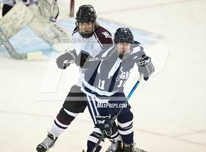 Thumbnail 3 in Wethersfield vs. North Haven (CIAC D2 Final) photogallery.