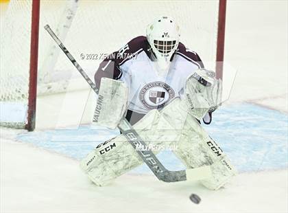 Thumbnail 3 in Wethersfield vs. North Haven (CIAC D2 Final) photogallery.