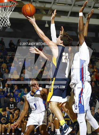 Thumbnail 3 in Walker Valley vs Cleveland (District 5 3A) photogallery.