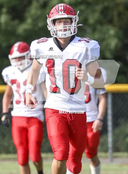 Thumbnail 2 in East Surry @ South Caldwell (Scrimmage) photogallery.