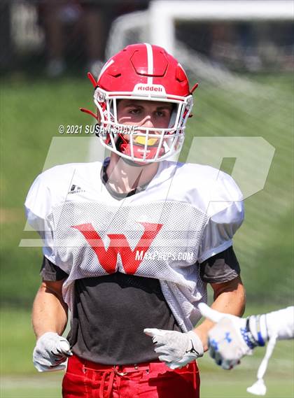 Thumbnail 2 in Buckingham Browne & Nichols @ Waltham (scrimmage) photogallery.