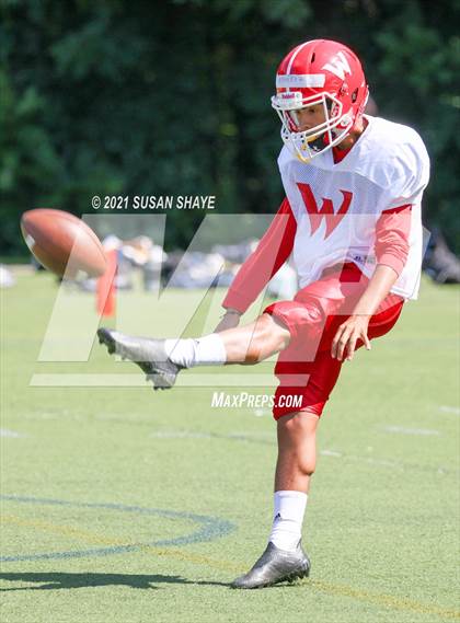 Thumbnail 3 in Buckingham Browne & Nichols @ Waltham (scrimmage) photogallery.