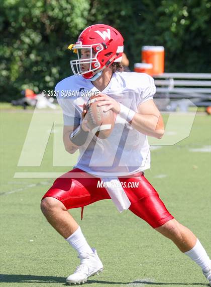 Thumbnail 2 in Buckingham Browne & Nichols @ Waltham (scrimmage) photogallery.